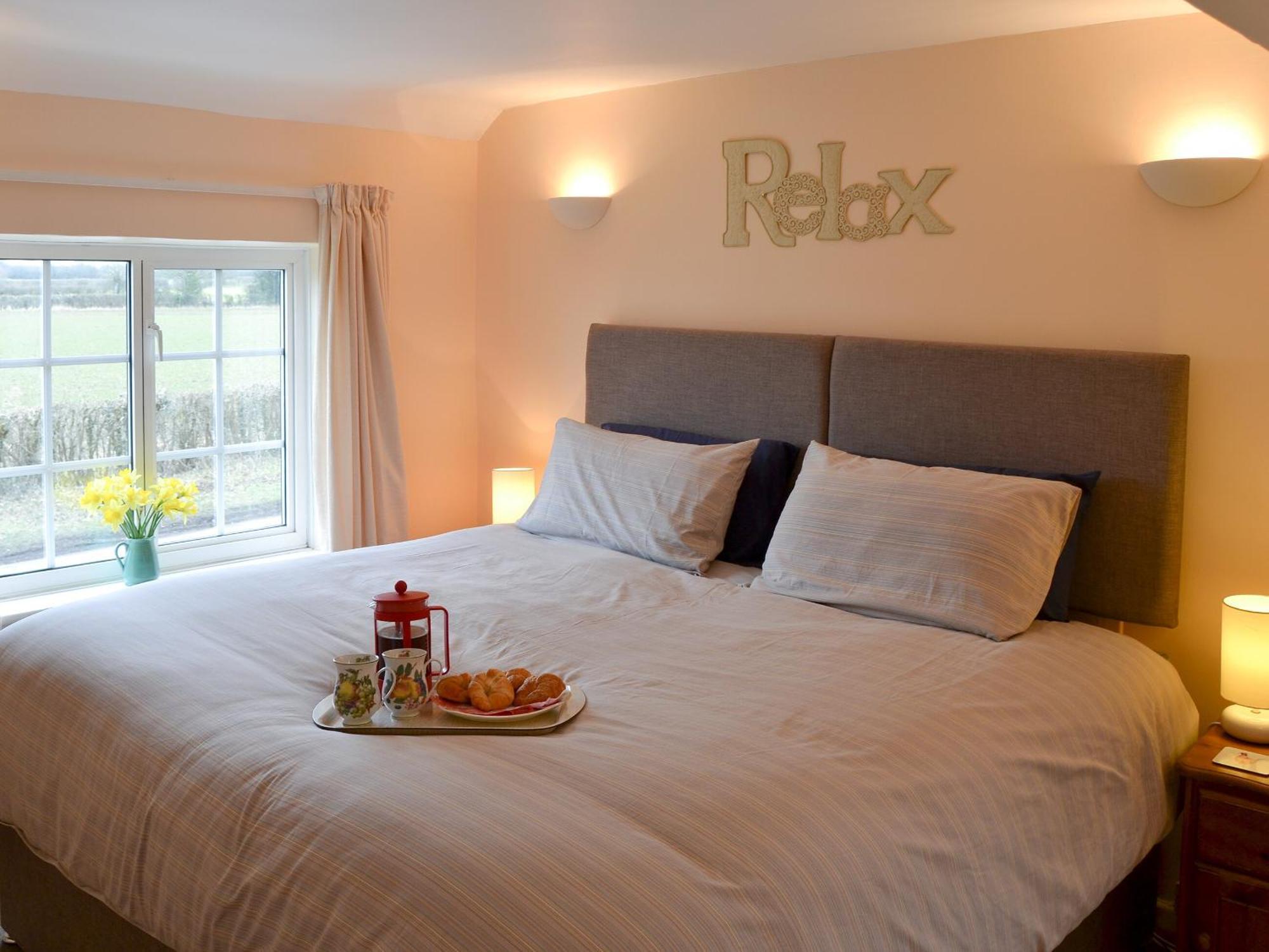 Glen Cottage Yaxham ภายนอก รูปภาพ